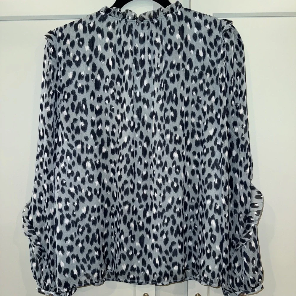 LOFT Blue Animal Print Smocked Blouse Ruffles Long Puff Sleeve Size L NWT $64.50